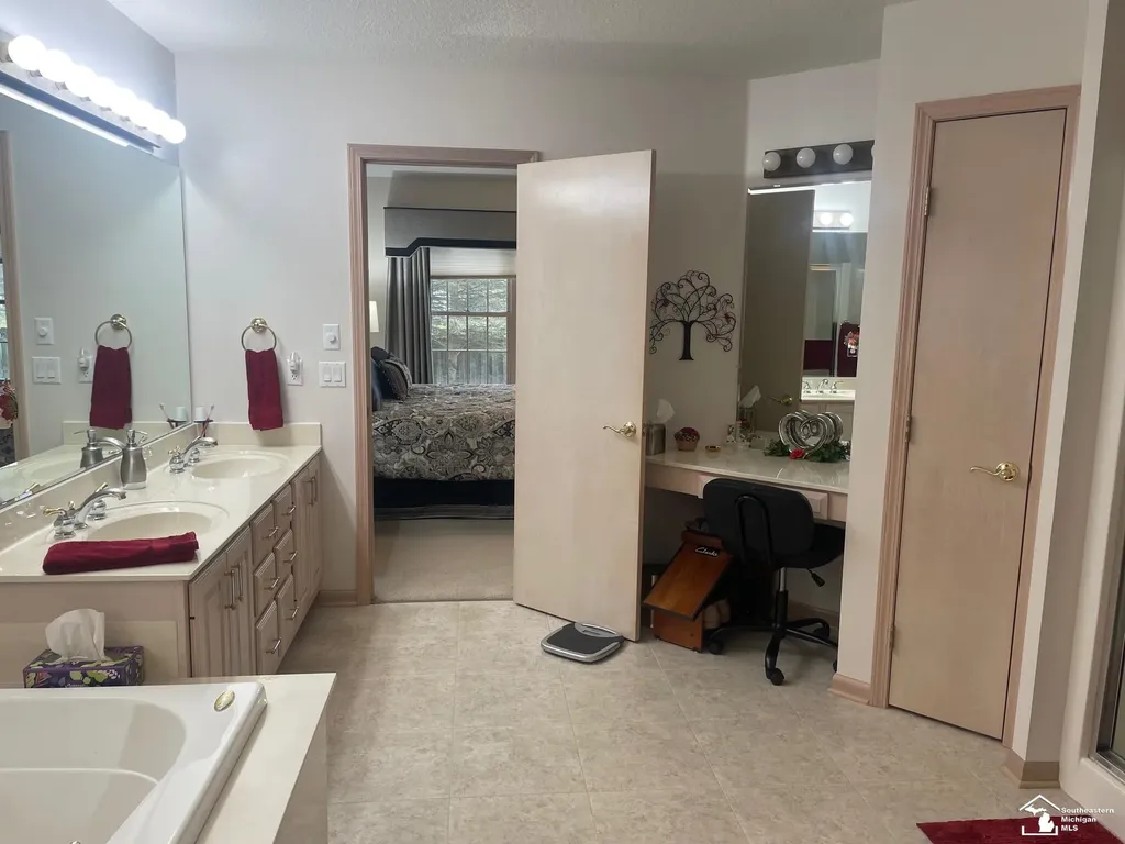 7316 Hidden Valley Drive Bedford Township MI 48144