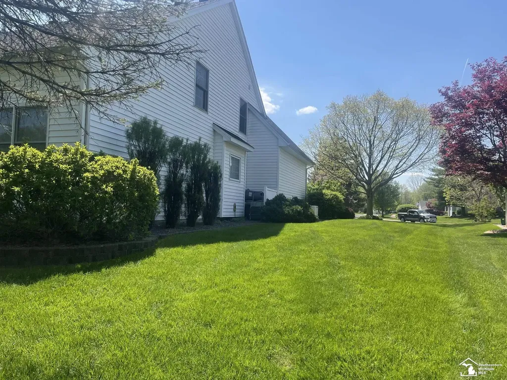 7316 Hidden Valley Drive Bedford Township MI 48144