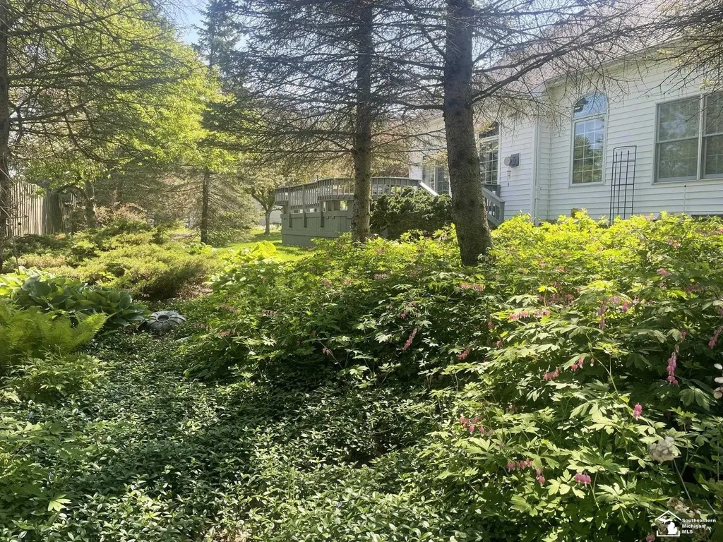 7316 Hidden Valley Drive Bedford Township MI 48144