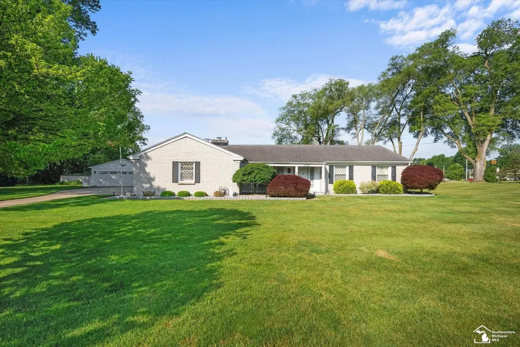 6579 Centennial Drive Bedford Township MI 48182