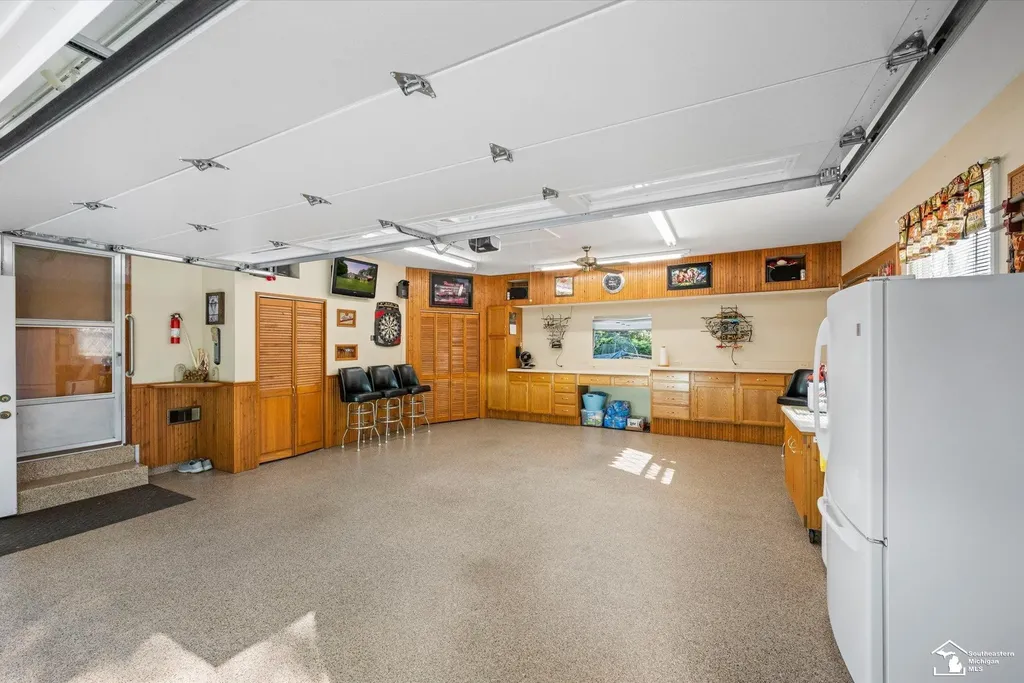 6579 Centennial Drive Bedford Township MI 48182
