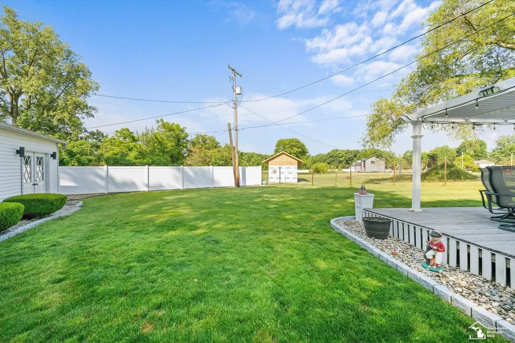 6579 Centennial Drive Bedford Township MI 48182