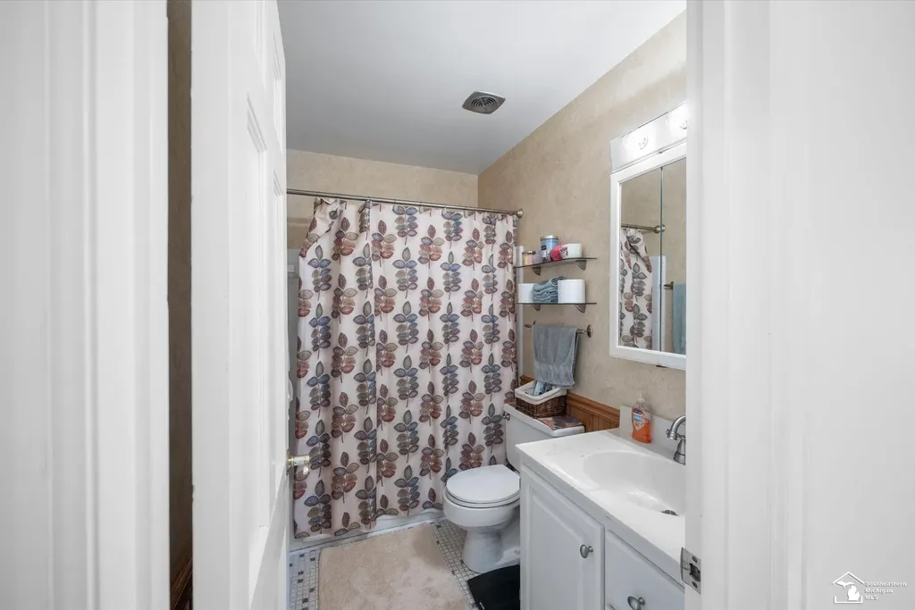 6579 Centennial Drive Bedford Township MI 48182