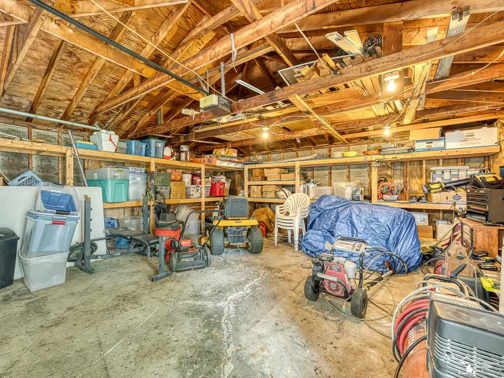 1693 Roman Drive Frenchtown Township MI 48162