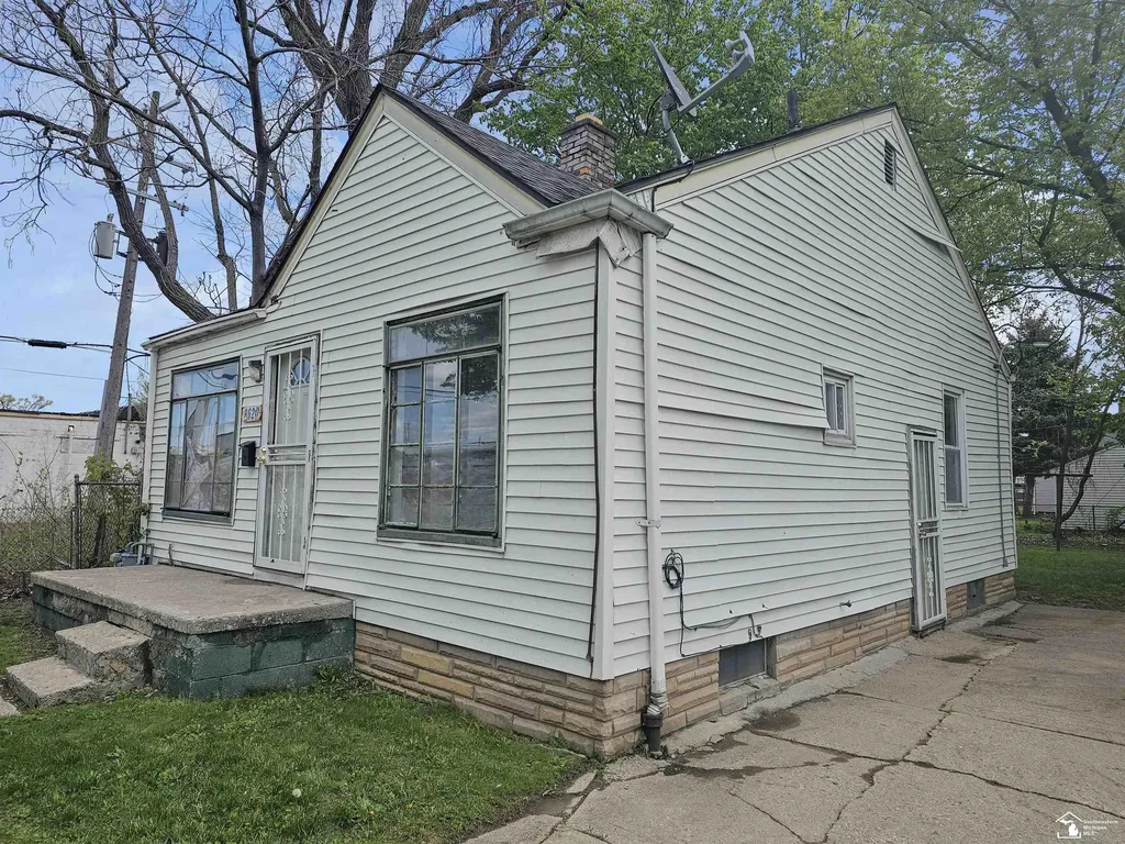 8620 Central Street Detroit City MI 48204
