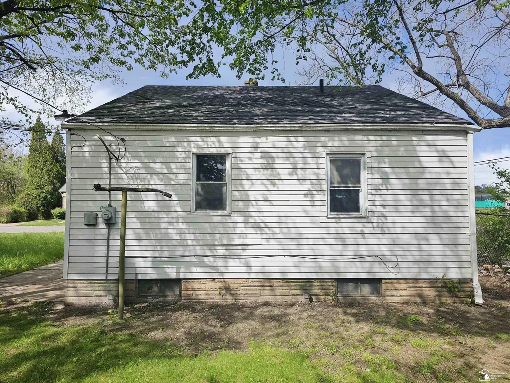 8620 Central Street Detroit City MI 48204