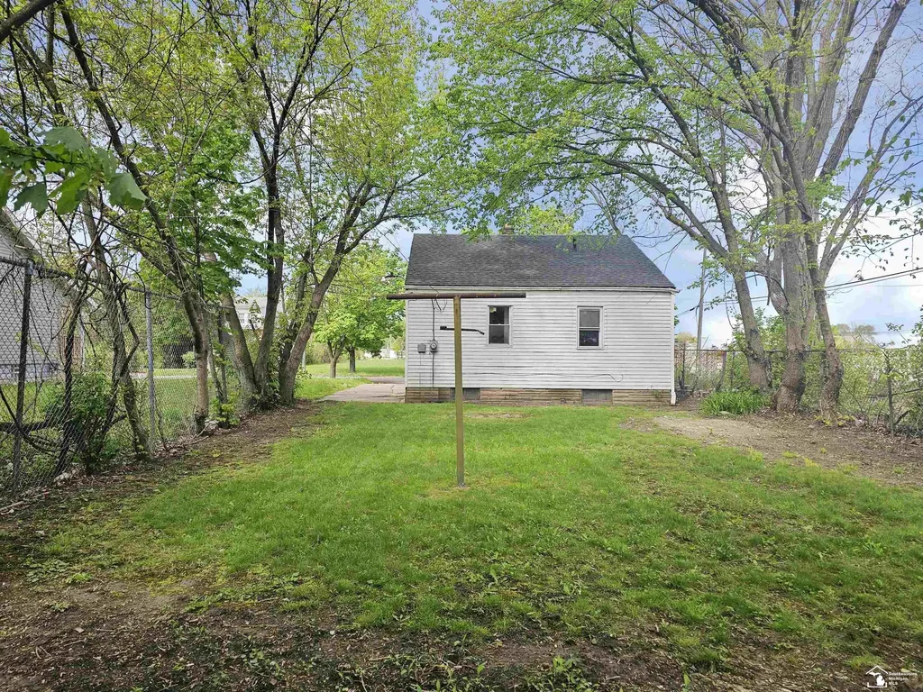 8620 Central Street Detroit City MI 48204