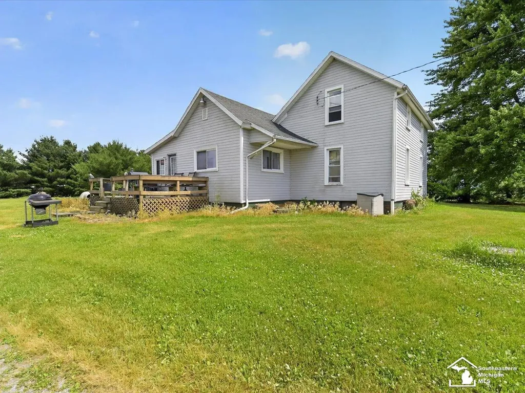 11952 Mc Mahon Road Blissfield Township MI 49228