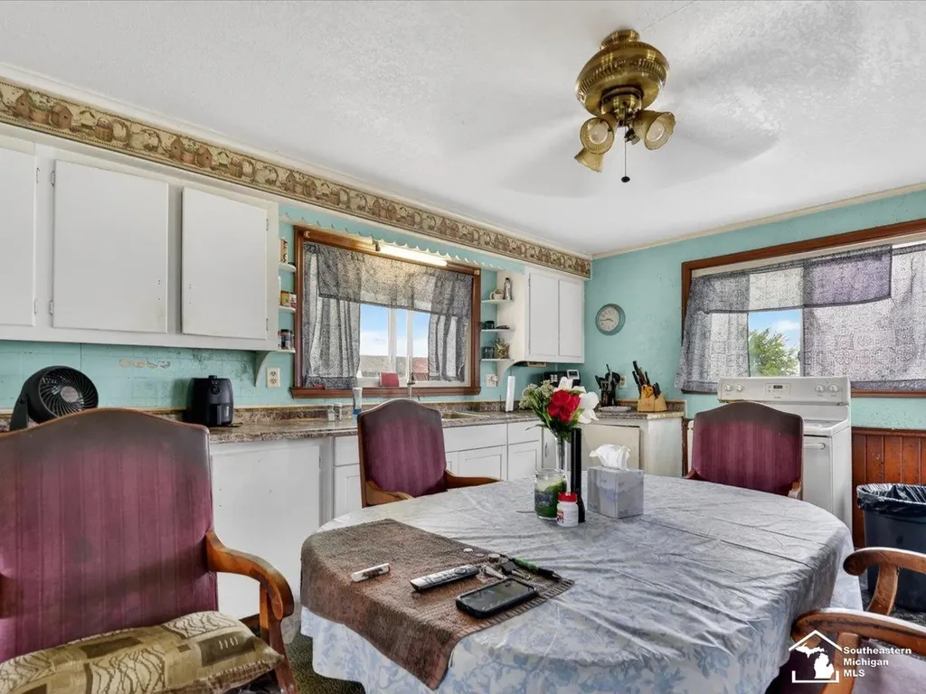11952 Mc Mahon Road Blissfield Township MI 49228