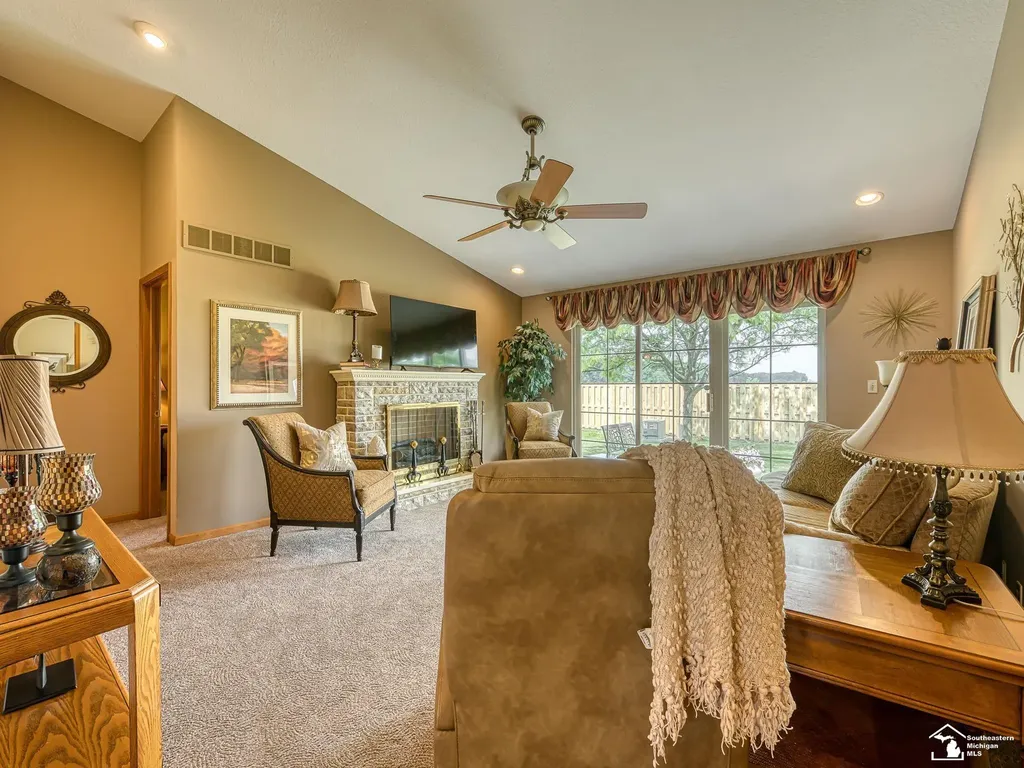 1611 Tony Court Frenchtown Township MI 48162