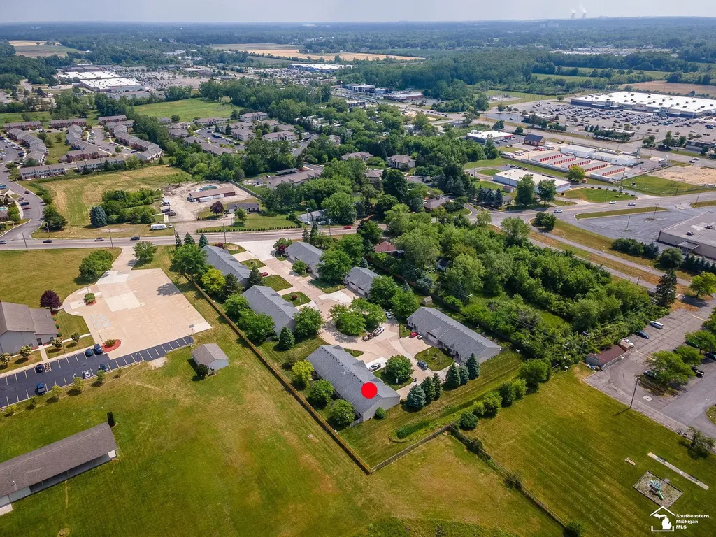 1611 Tony Court Frenchtown Township MI 48162