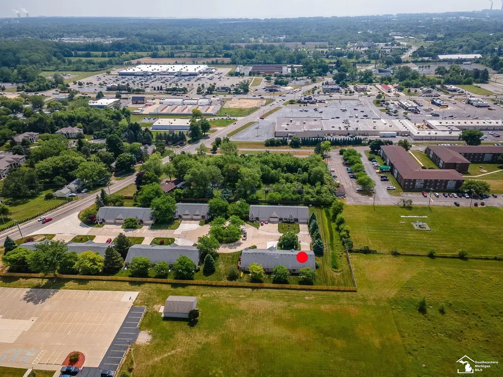 1611 Tony Court Frenchtown Township MI 48162
