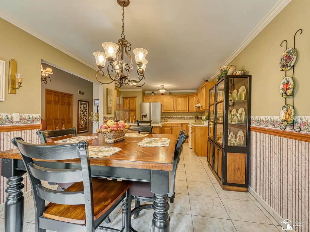 1611 Tony Court Frenchtown Township MI 48162