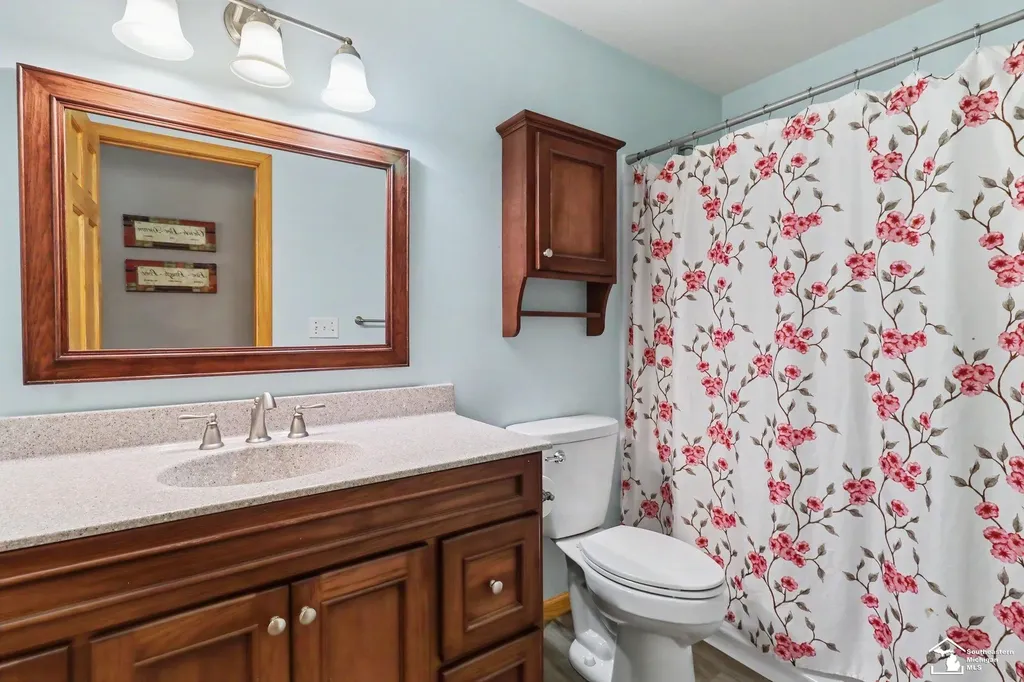 238 Sidney Street Dundee Village MI 48131