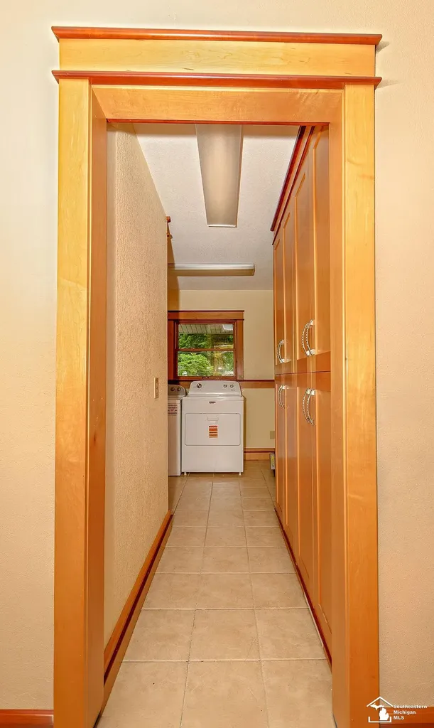 7904 Comanche Trail Bedford Township MI 48182