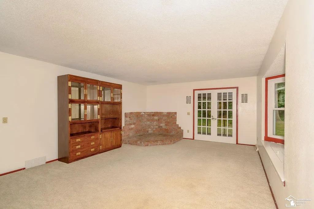 7904 Comanche Trail Bedford Township MI 48182