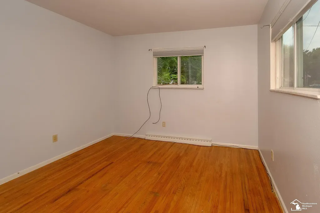 7904 Comanche Trail Bedford Township MI 48182