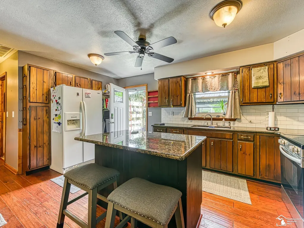 5215 Wells Road Summerfield Township MI 49270
