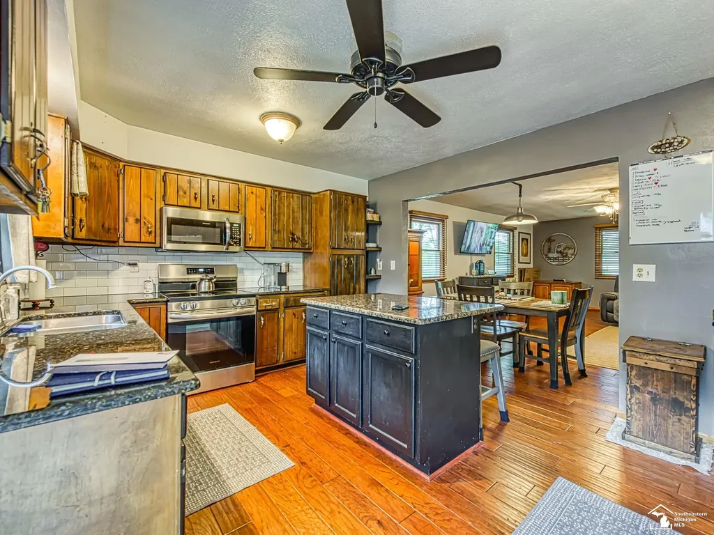 5215 Wells Road Summerfield Township MI 49270