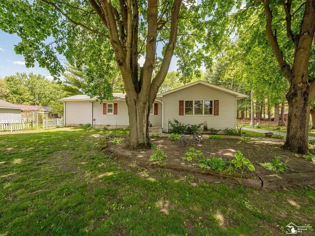 5215 Wells Road Summerfield Township MI 49270
