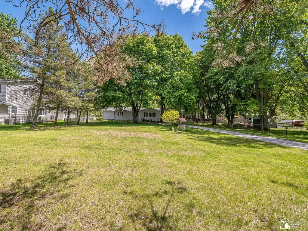 5215 Wells Road Summerfield Township MI 49270