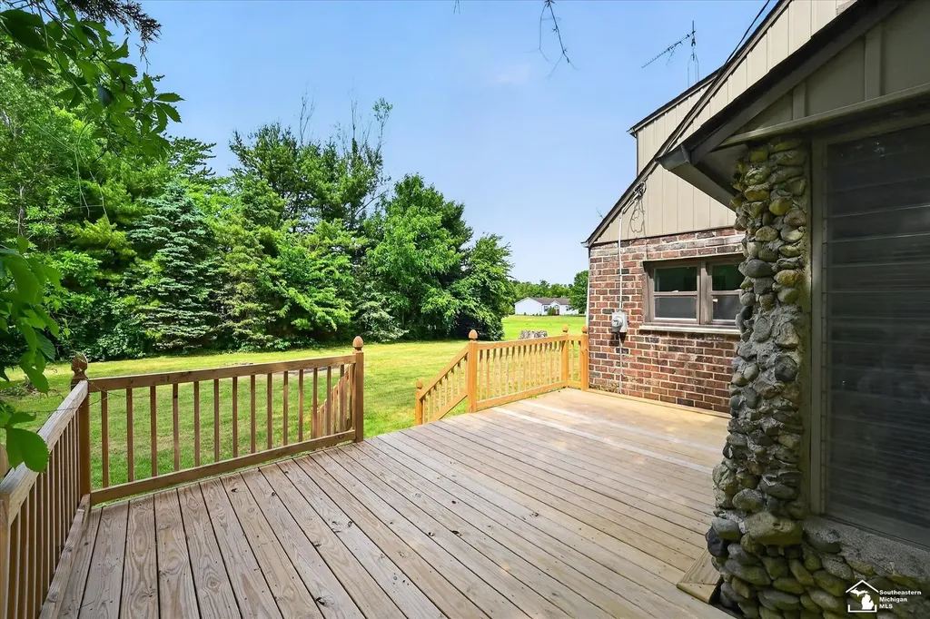 12472 S Custer Road Dundee Township MI 48131