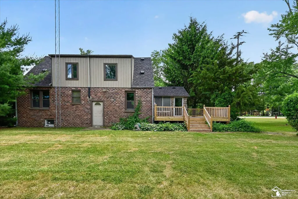 12472 S Custer Road Dundee Township MI 48131