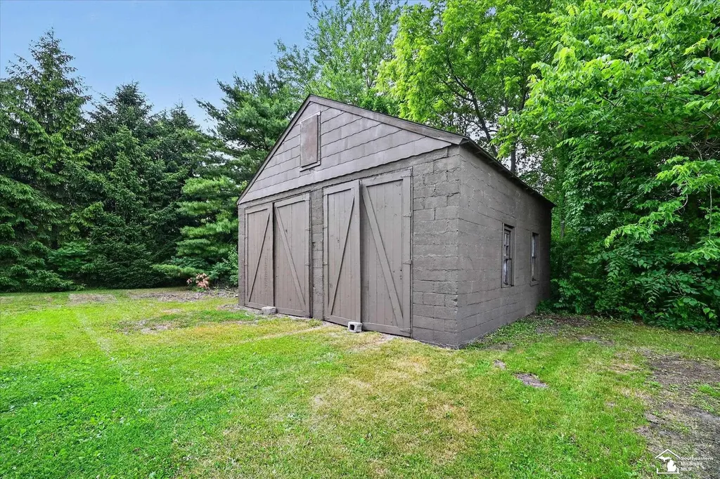 12472 S Custer Road Dundee Township MI 48131