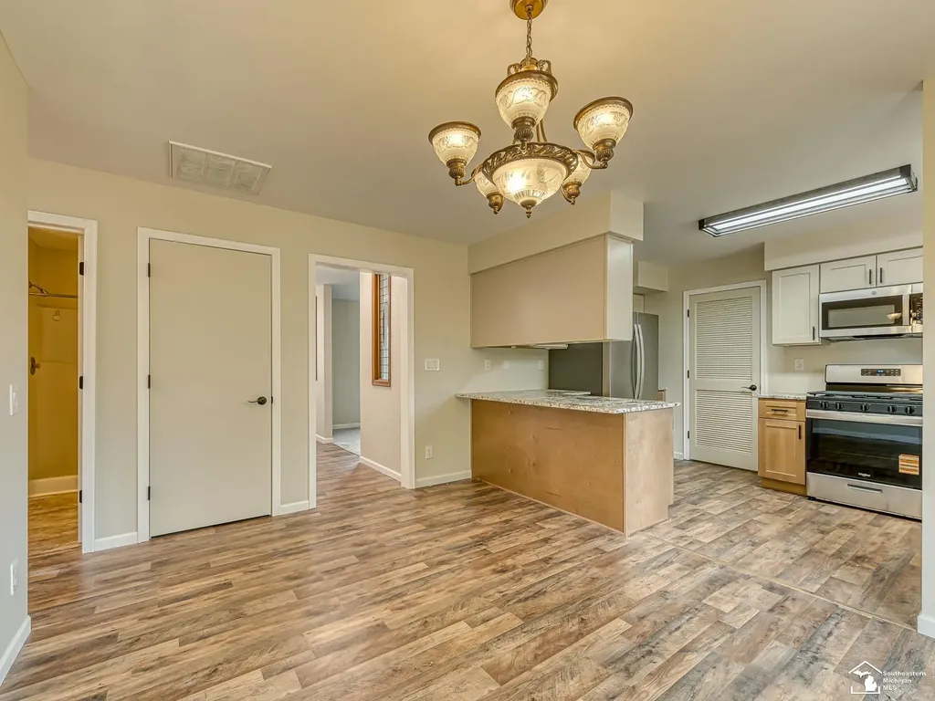 796 Plank Street Dundee Village MI 48131