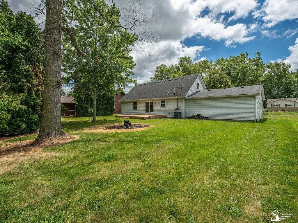 796 Plank Street Dundee Village MI 48131