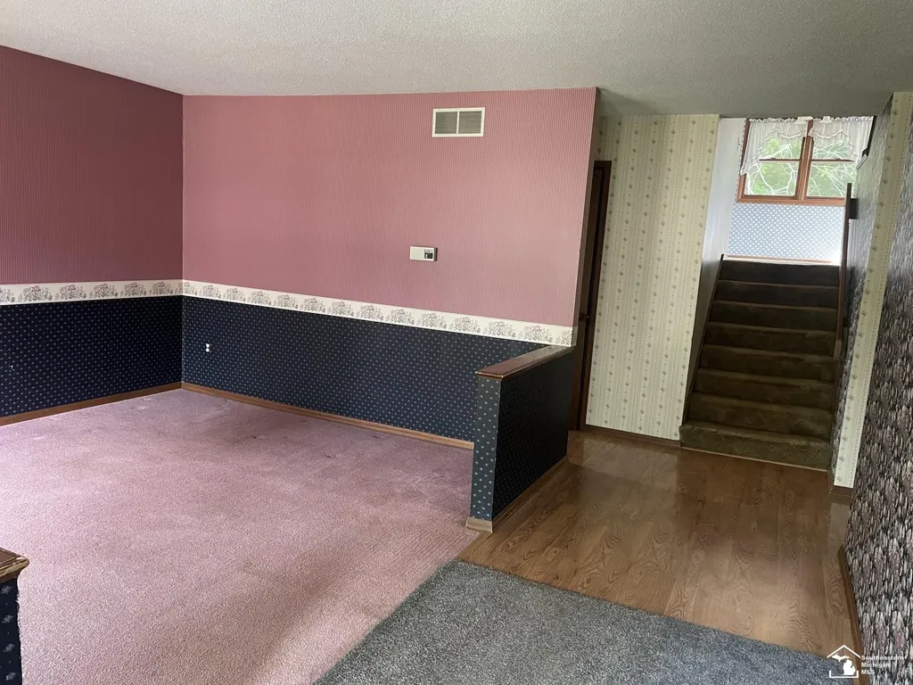 2004 Stoneybrook Lane Bedford Township MI 48182