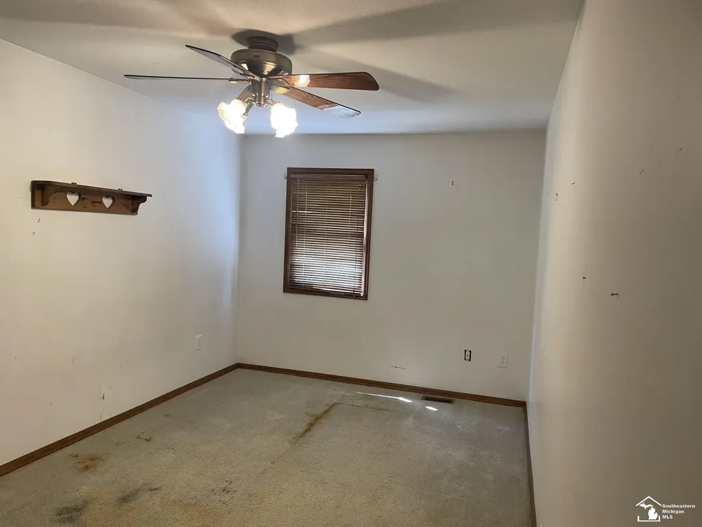 2004 Stoneybrook Lane Bedford Township MI 48182