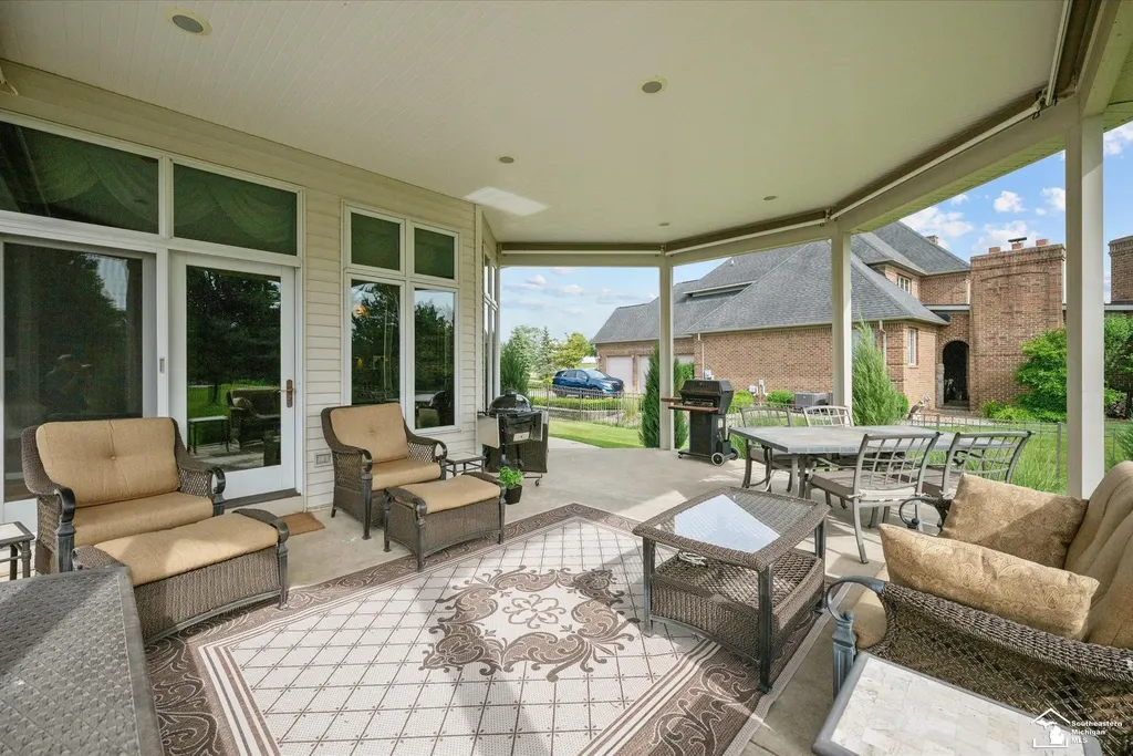 862 Saint James Park Avenue Monroe Charter Township MI 48161