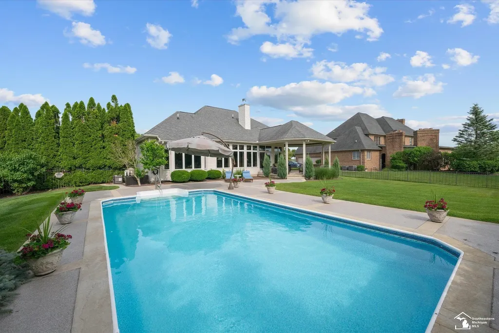 862 Saint James Park Avenue Monroe Charter Township MI 48161