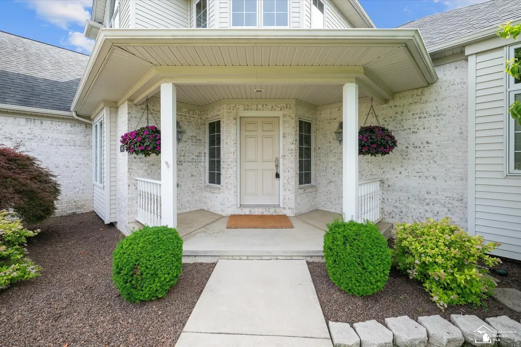 862 Saint James Park Avenue Monroe Charter Township MI 48161