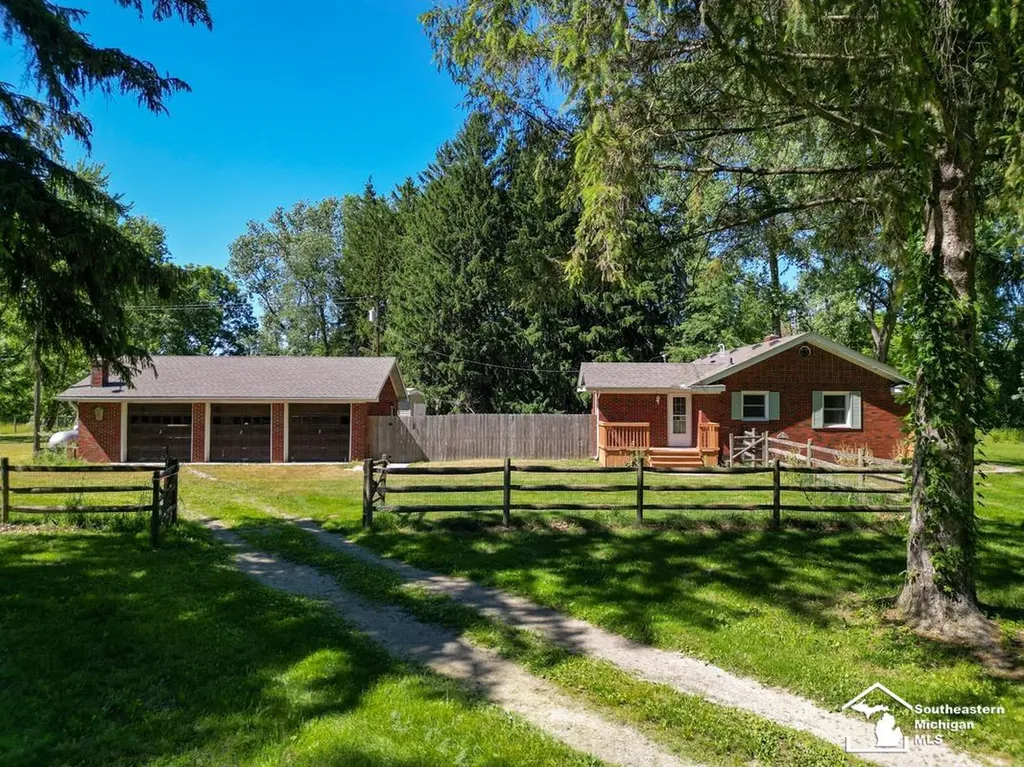6772 Wells Road Summerfield Township MI 49270