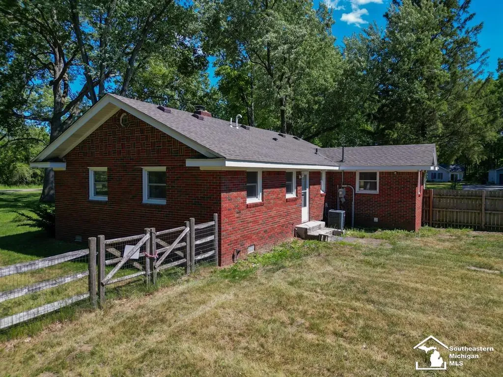 6772 Wells Road Summerfield Township MI 49270