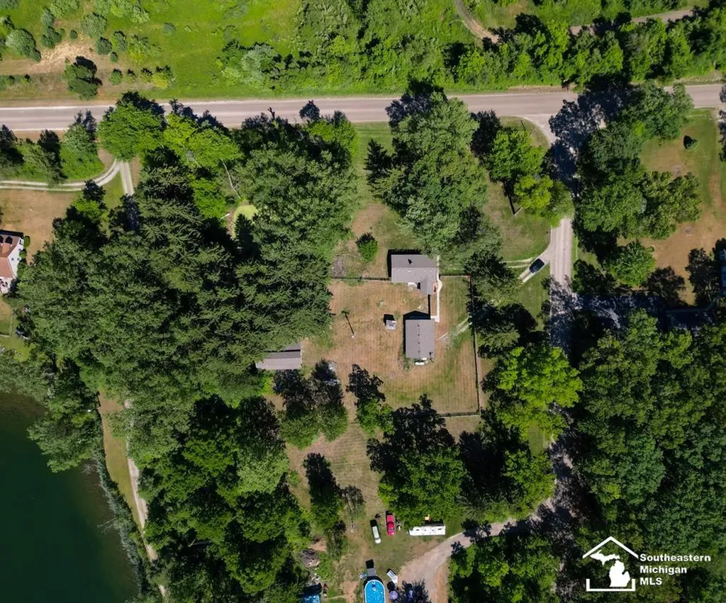 6772 Wells Road Summerfield Township MI 49270