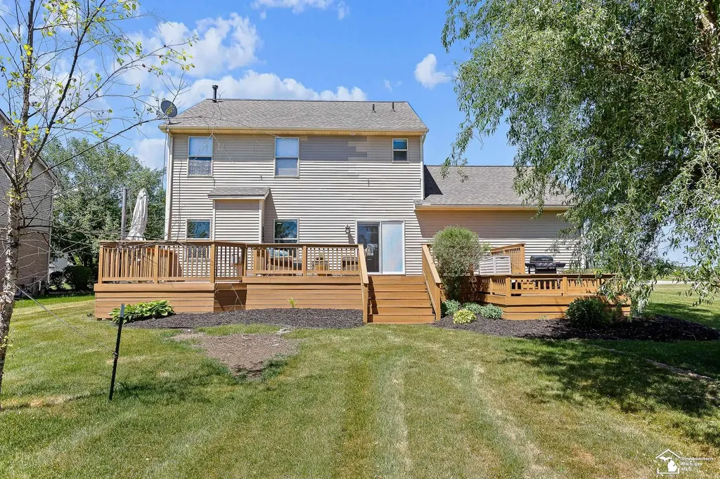 8193 Jack Pine Drive Augusta Charter Township MI 48197