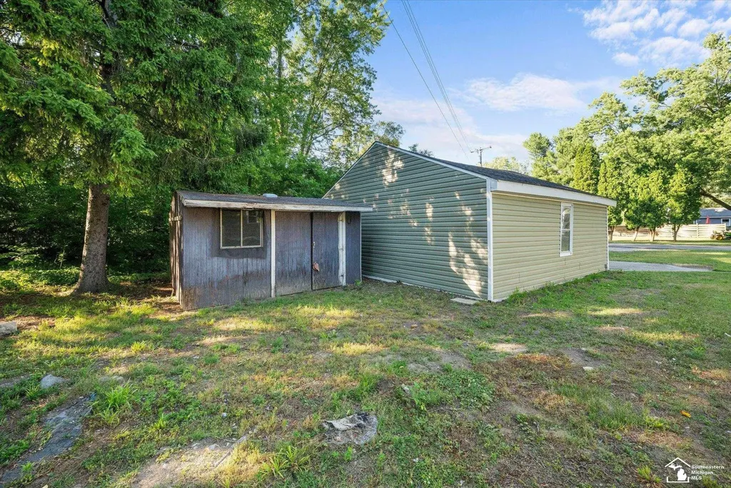 93 N Division Street Petersburg City MI 49270