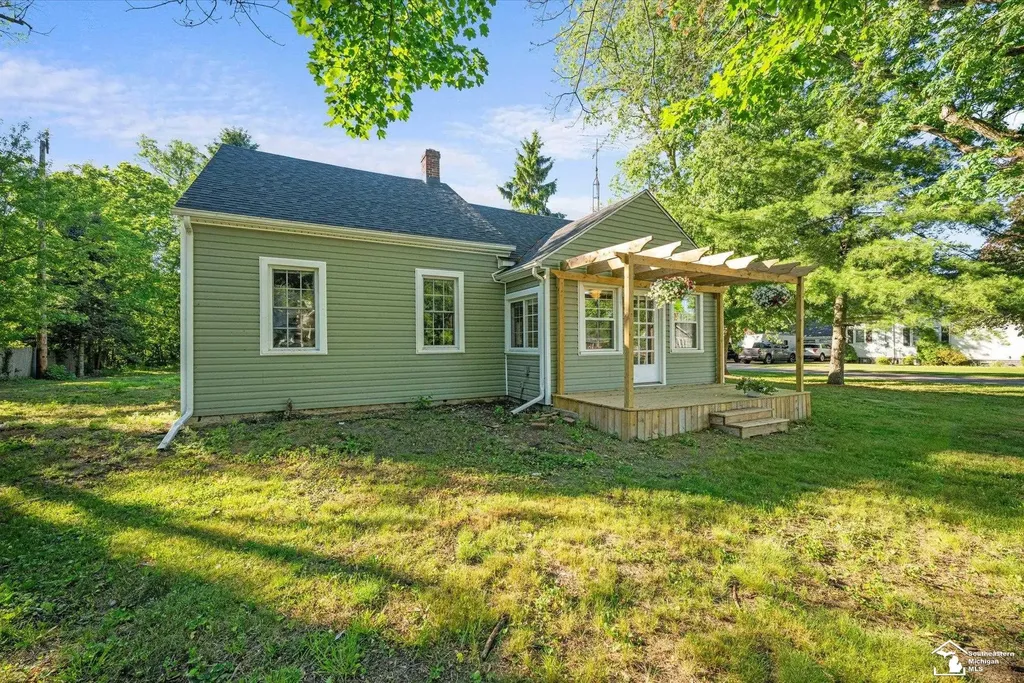 93 N Division Street Petersburg City MI 49270