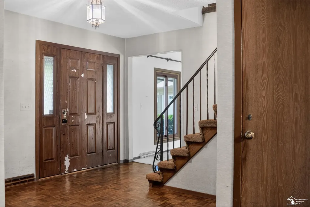 8008 Fox Run Court Bedford Township MI 48182