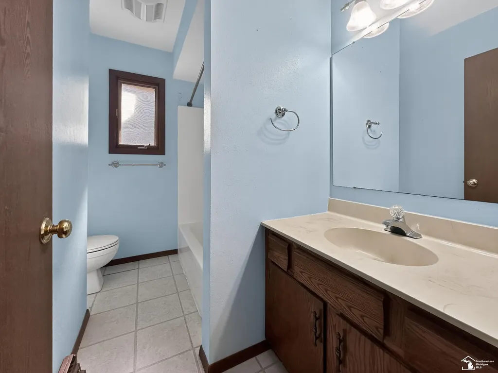 8008 Fox Run Court Bedford Township MI 48182