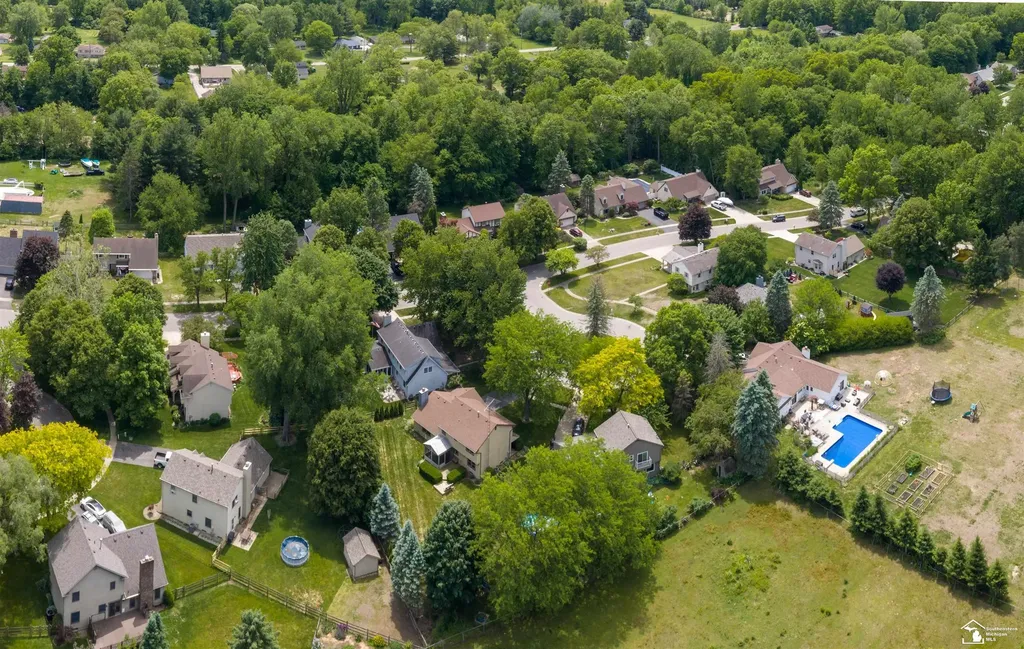 8008 Fox Run Court Bedford Township MI 48182