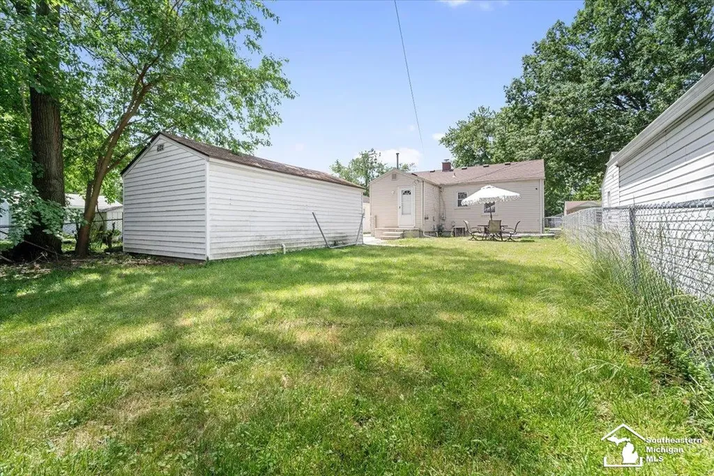 6717 Cornell Street Taylor City MI 48180