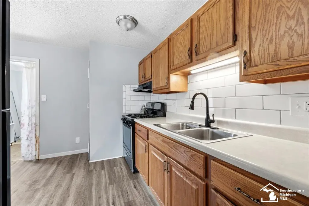 6717 Cornell Street Taylor City MI 48180