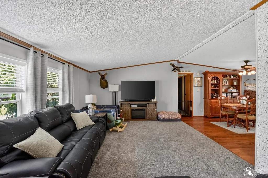 1070 Cherry Road Bedford Township MI 48182