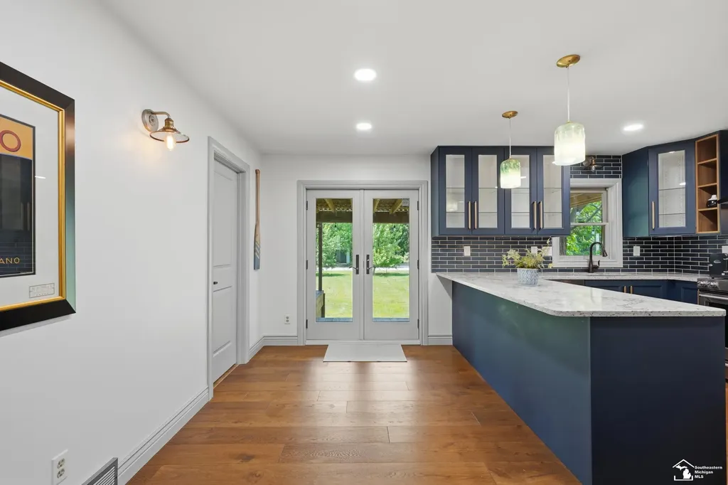 3484 Lakeshore Drive Frenchtown Township MI 48162