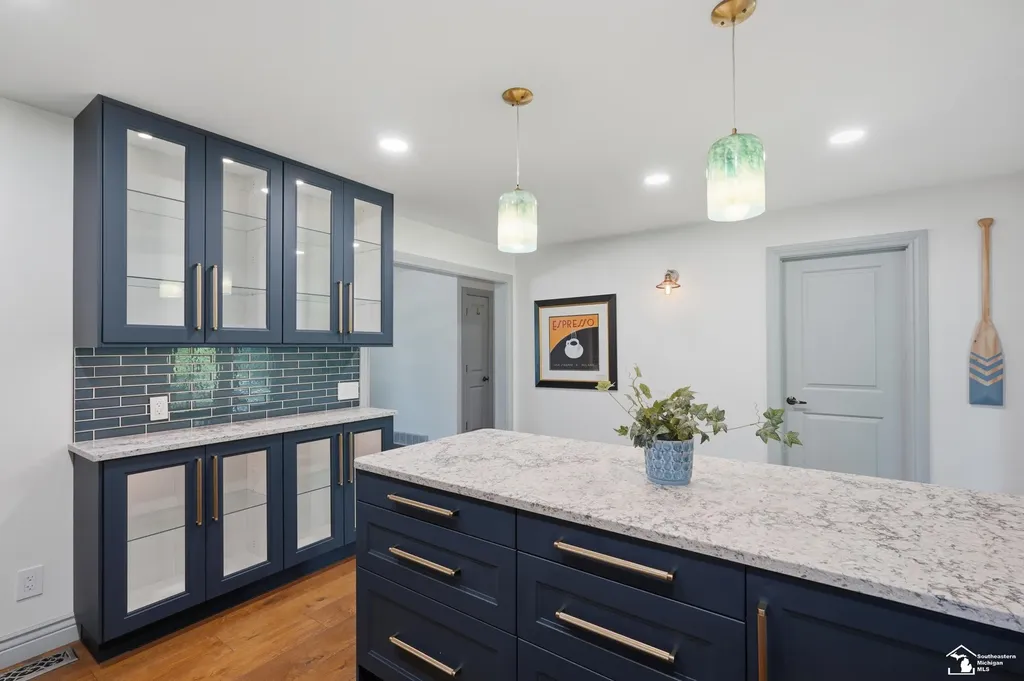 3484 Lakeshore Drive Frenchtown Township MI 48162