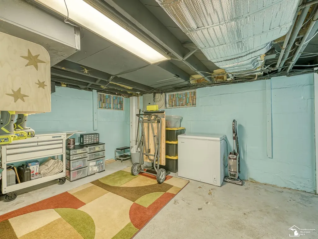 149 Michigan Avenue Monroe City MI 48162
